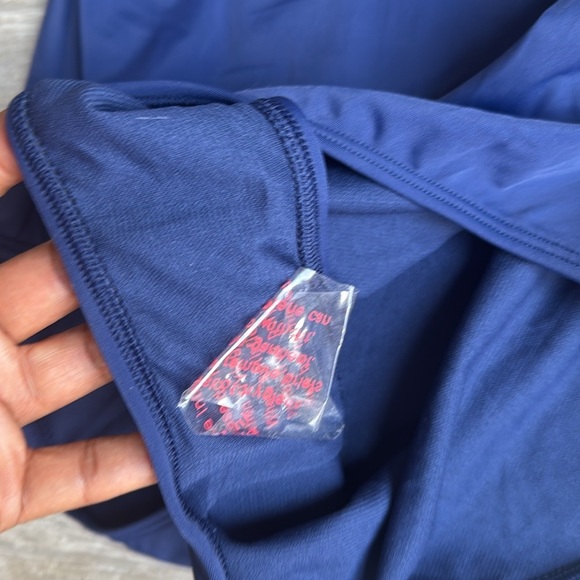 NEW Boden Sweetheart Cup Size Swimsuit. Navy 34DD - Picture 5 of 10